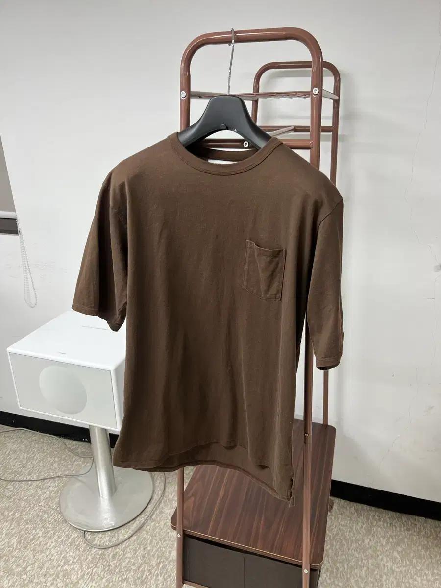 논네이티브/Nonnative 포켓티 브라운/3(L)