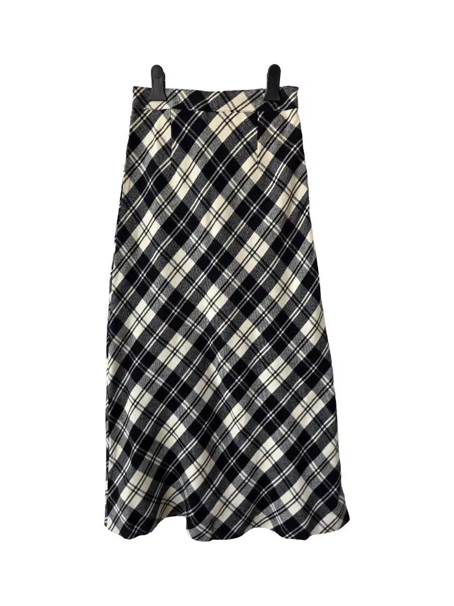 25)블랙 체크 모직스커트/새제품