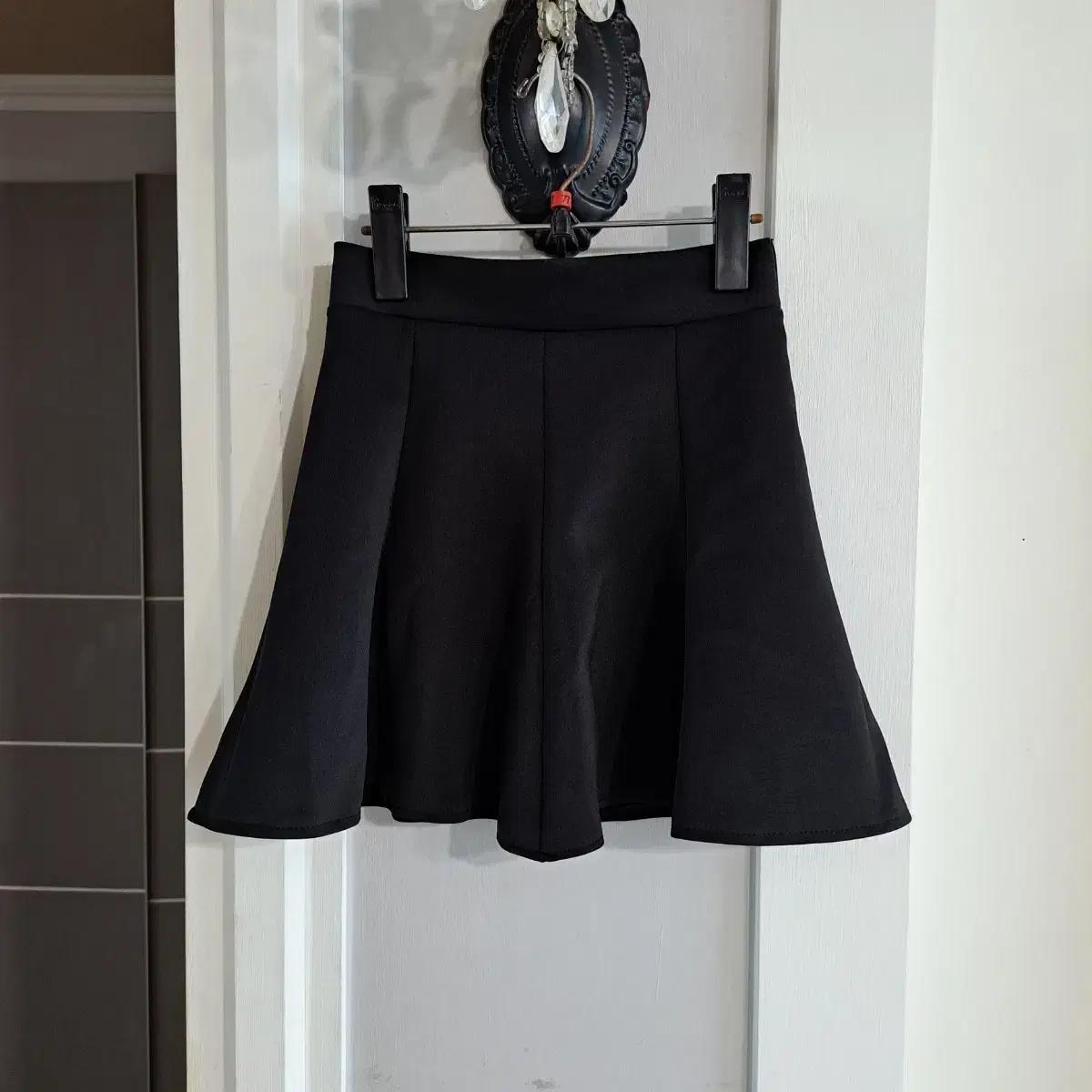 블랙 플레어 미니 스커트 S