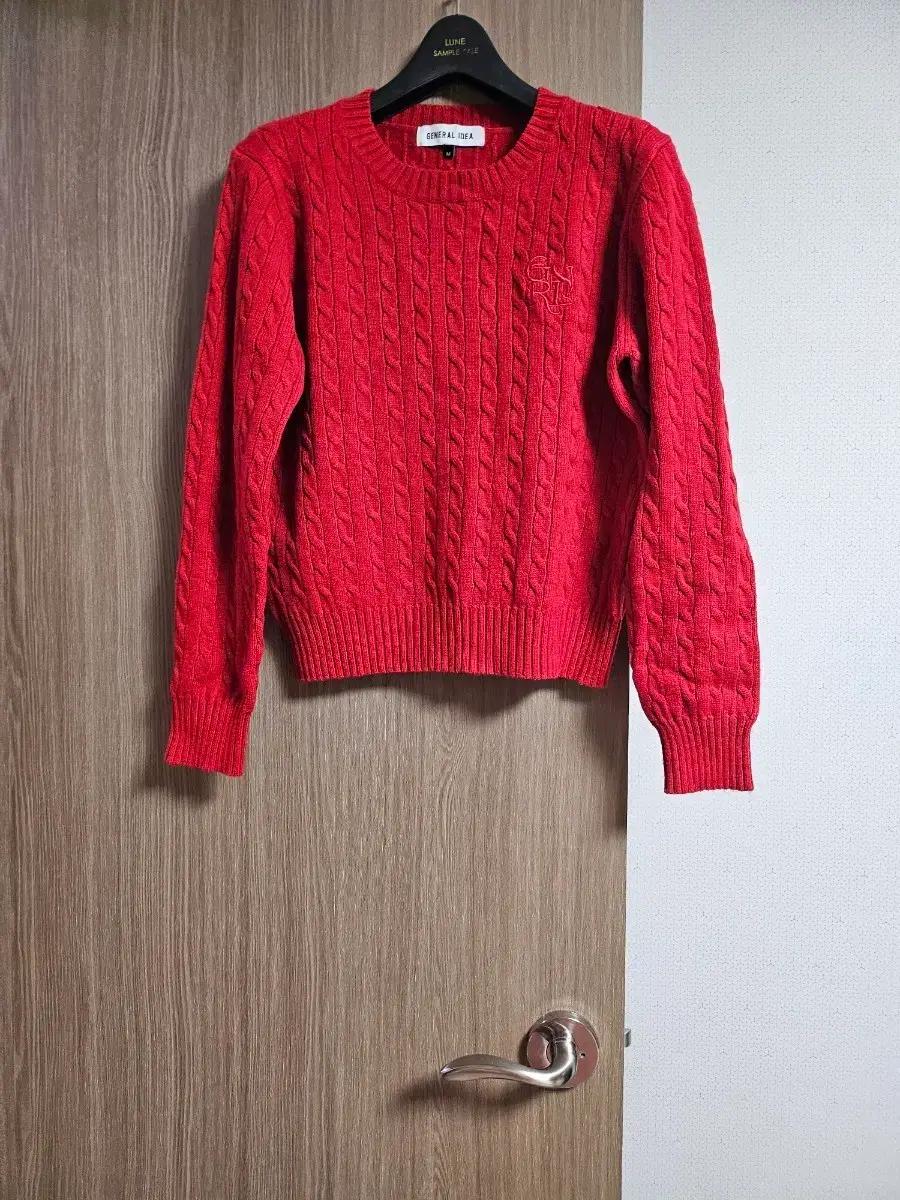 제너럴아이디어 케이블니트 레드