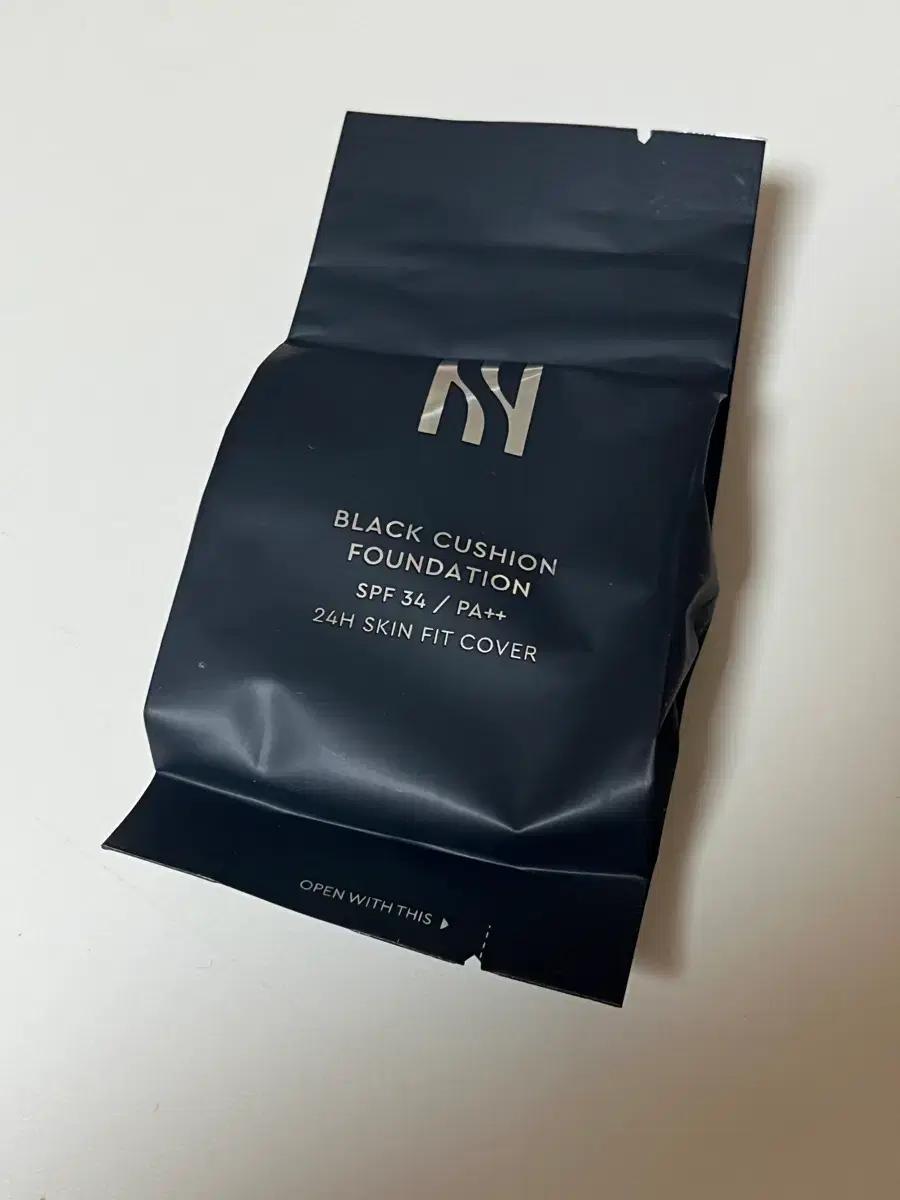 헤라 블랙 쿠션 21N1 리필