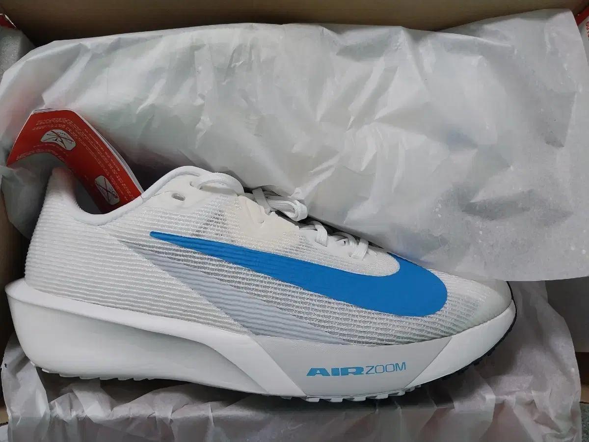 [새상품]나이키 에어 줌 라이벌 플라이4 260