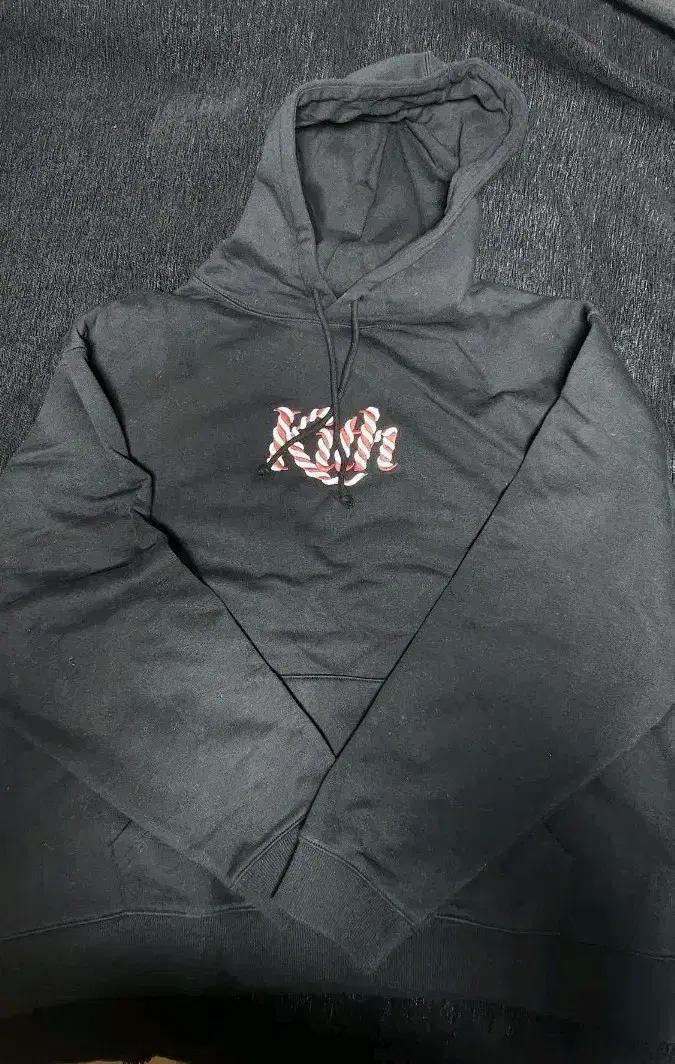 [kith] XL사이즈 키스 마스 캔디케인 후드티 블랙