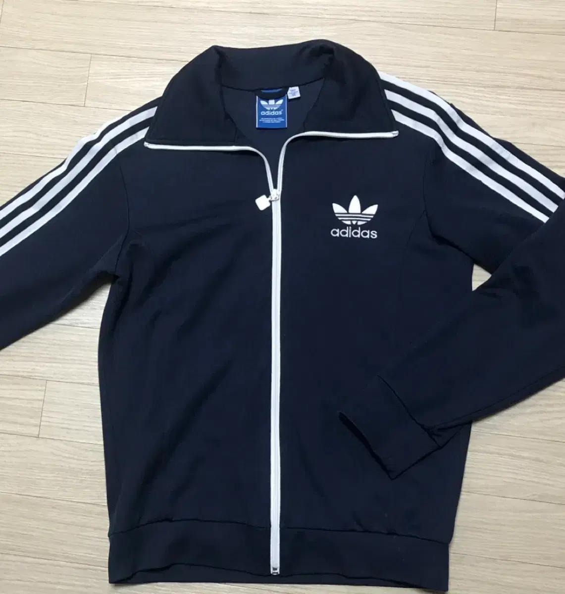 (상태 9/10) 아디다스 유로파 져지 트랙탑 불꽃 자수 네이비 95