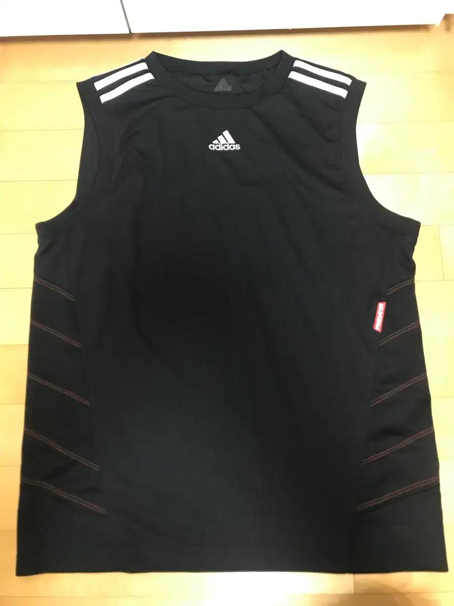 아디다스 나시 블랙