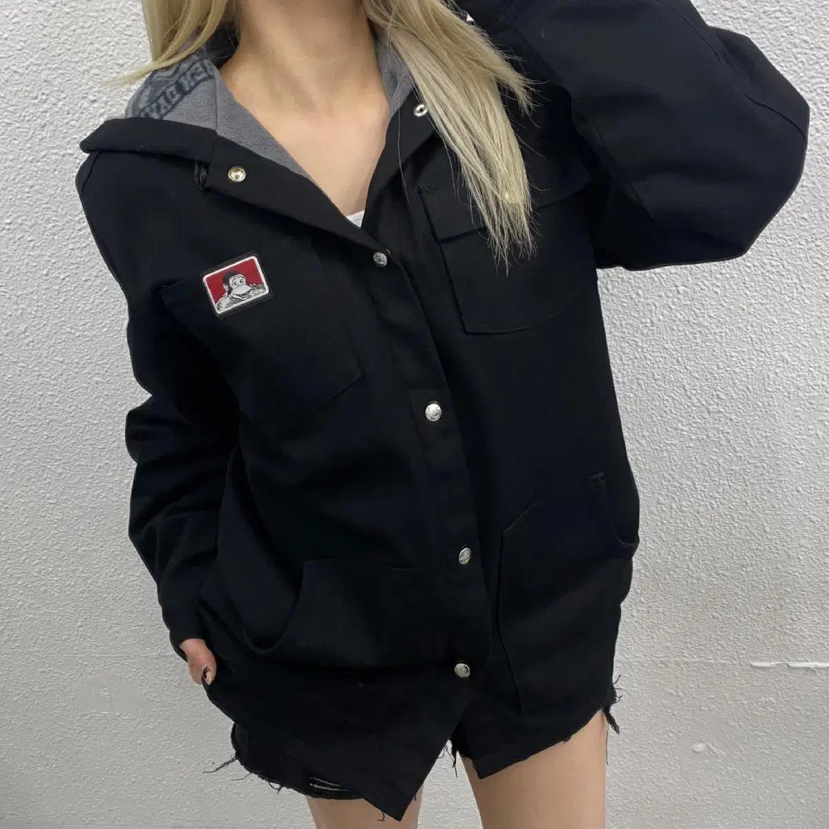 벤데이비스 미니로고 포켓 블랙 후드 자켓 M