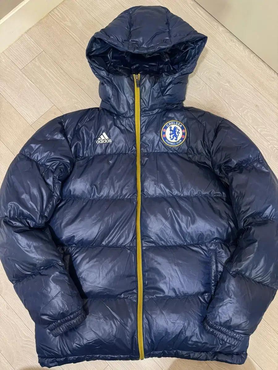 아디다스 첼시 FC 구스다운 패딩100