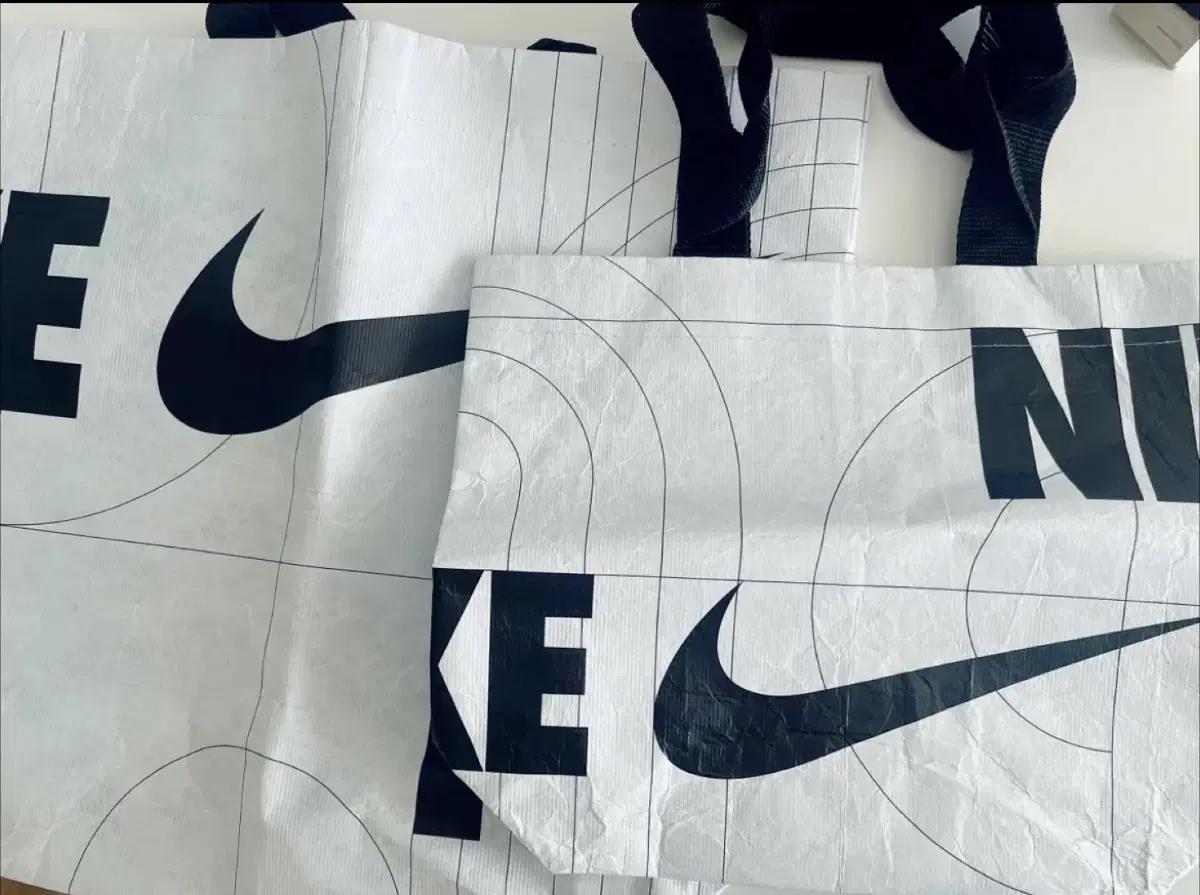 소,대 2종 일괄 나이키 리유저블 쇼핑백 소형 친환경 에코백 타포린백