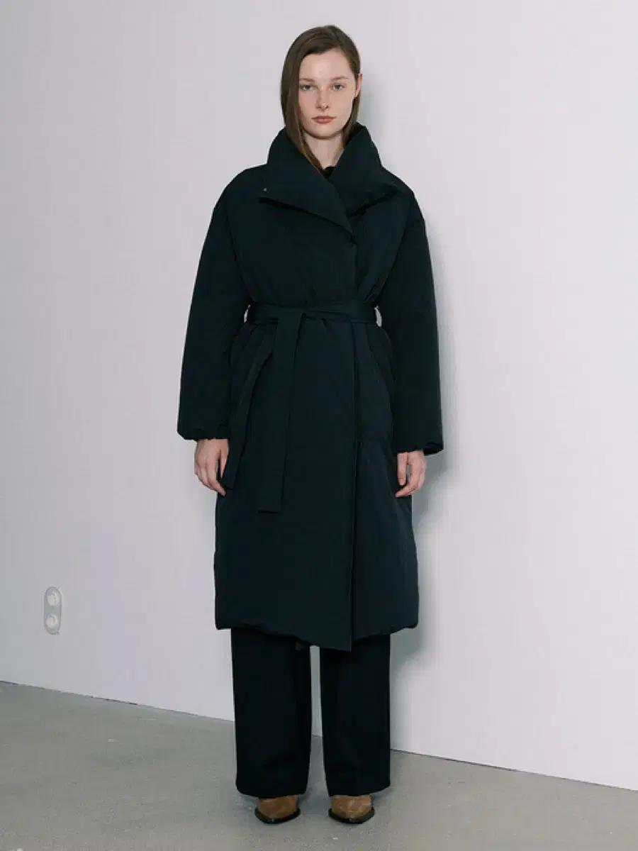 새상품 프론트로우 하이넥 구스 롱다운패딩 코트