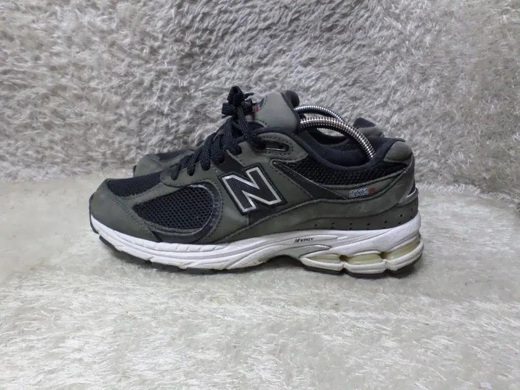 휘리릭구제 260 뉴발란스 ML2002RB 운동화 중고 신발