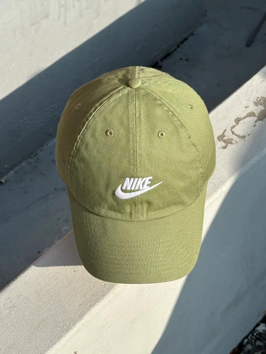 [F] 나이키 로고 헤리티지86 퓨추라 오일그린 볼캡 모자