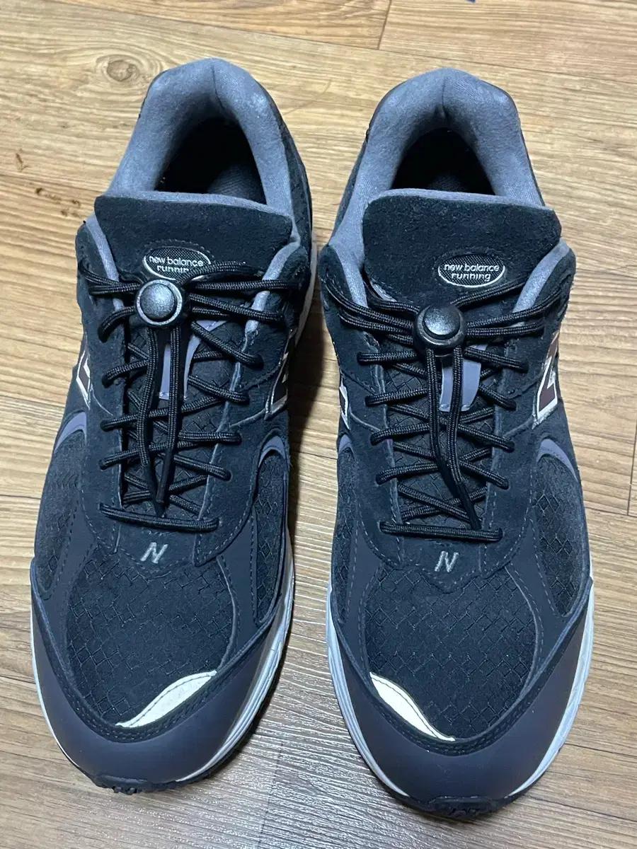 뉴발란스2002 280 고어텍스 중고