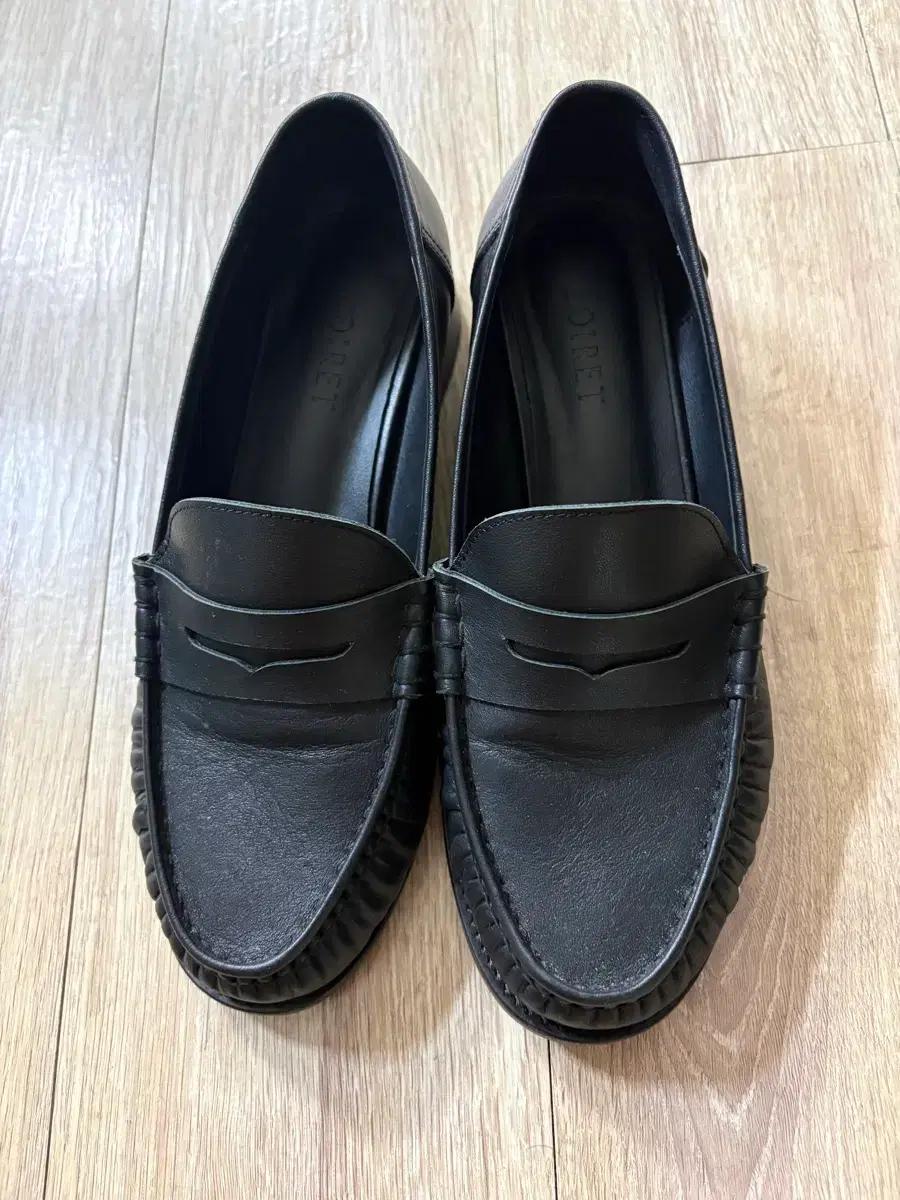 255)루아레 여성 로퍼 블랙