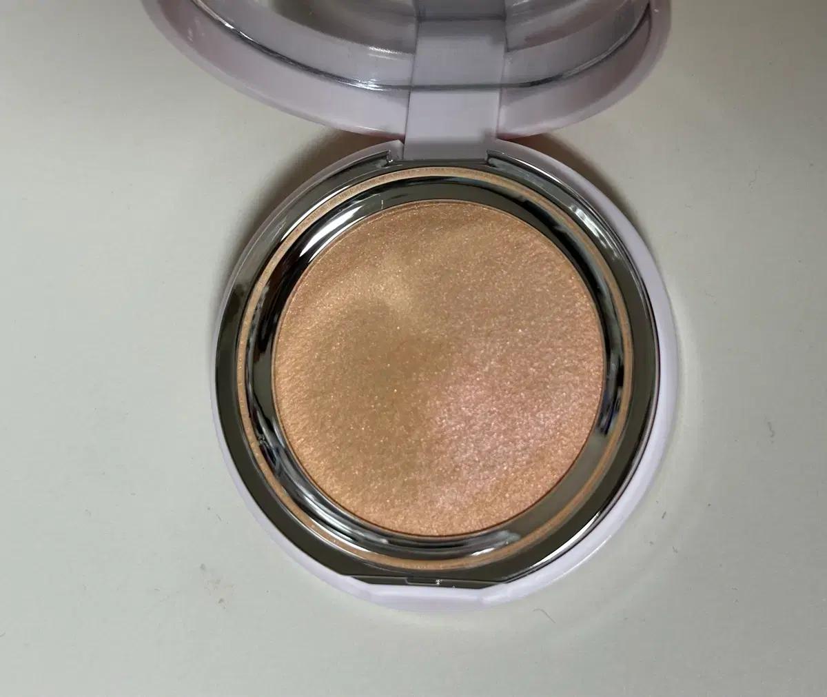 에스쁘아 하이라이터 피치쏠라