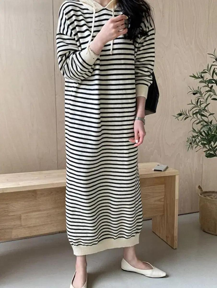 스트라이프 니트 후드 롱원피스