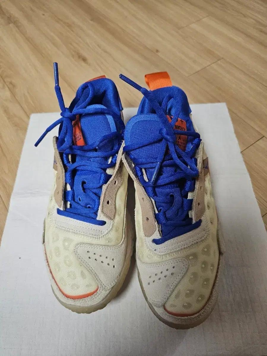 조던 23/7 화이트 블루 운동화