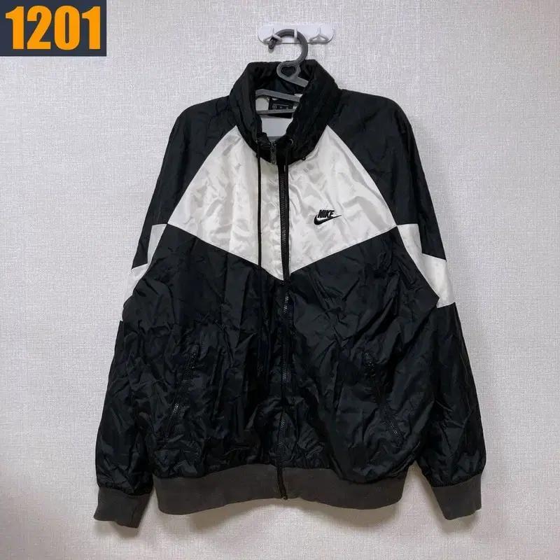 105 NIKE 나이키 범고라 패턴 바람막이 자켓 아우터