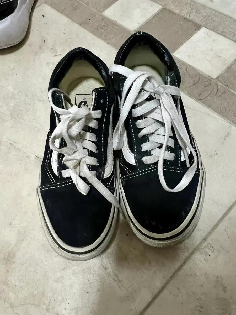 반스 올드스쿨 블랙 215 사이즈