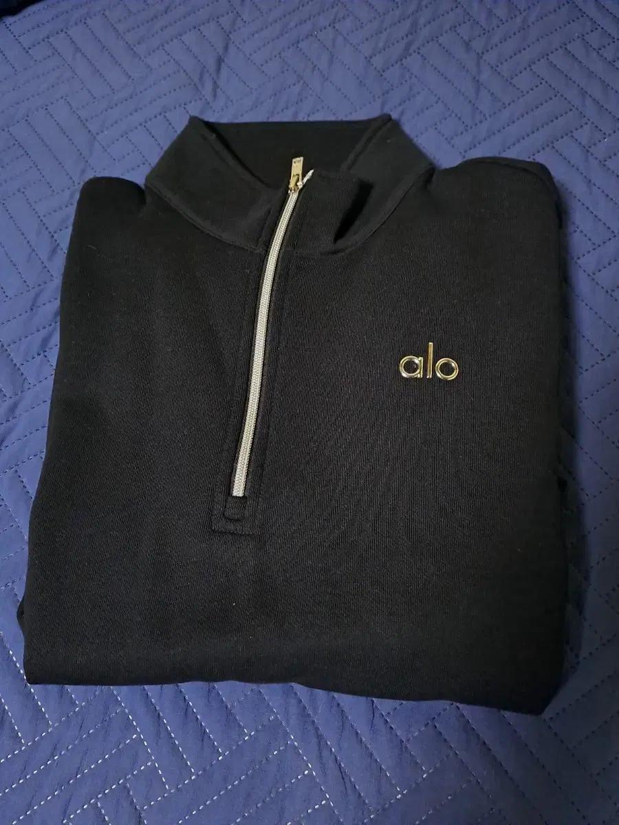 Alo Yoga 아콜레이드 1/4 집업 풀오버 블랙 색상 S