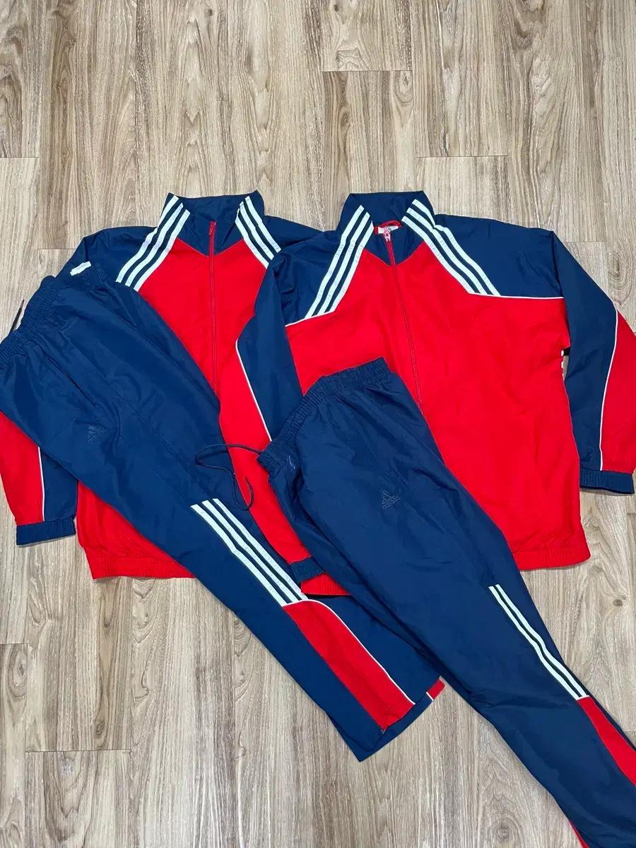 아디다스 바람막이 트랙 세트