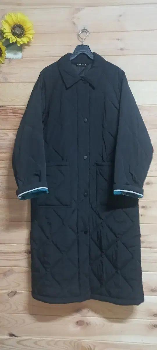 브리엘 중경량급 퀼팅 롱 패딩코트