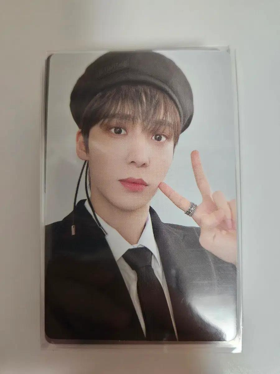 에이티즈 윤호 골든아워 파트1 포카