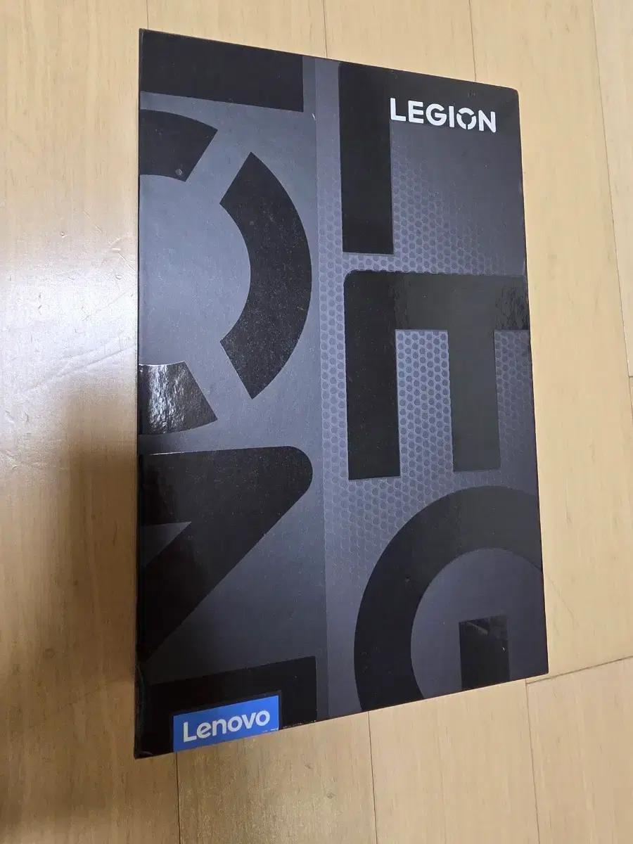 레노버 리전 Y700 2세대 16GB 512GB 풀박스 S급 팝니다.