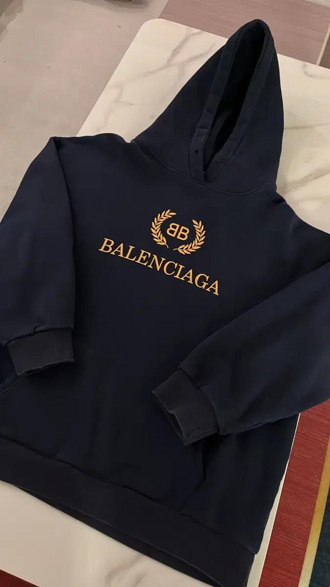 발렌시아가 월계수 로고 네이비 후드티 m ( 실측 기준 XL 105)