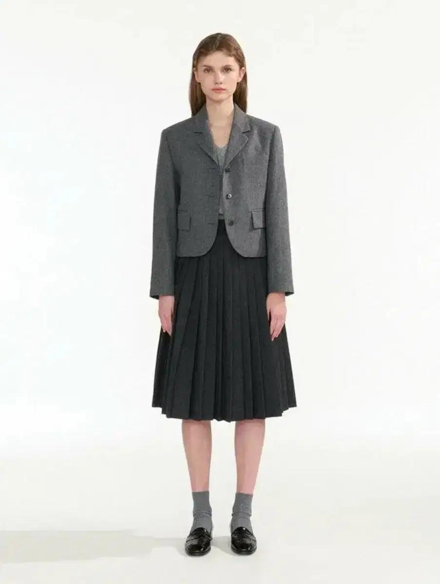낫띵리튼 dain crop wool jacket
