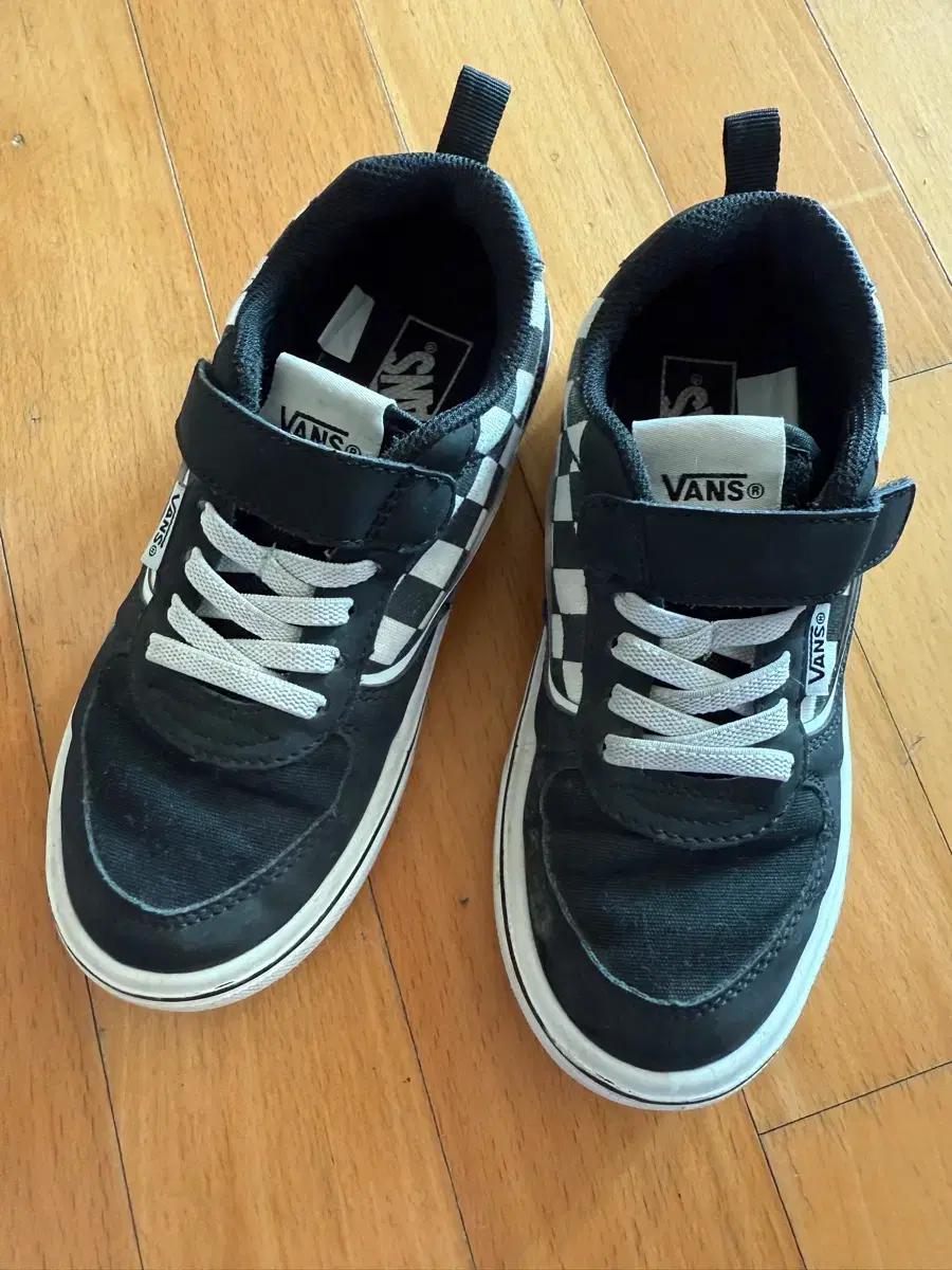 반스키즈 운동화