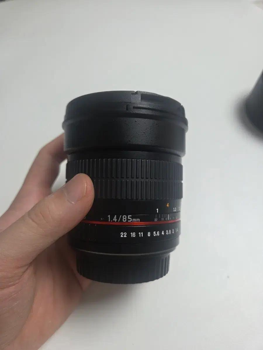삼양 ef 85mm F1.4 수동렌즈