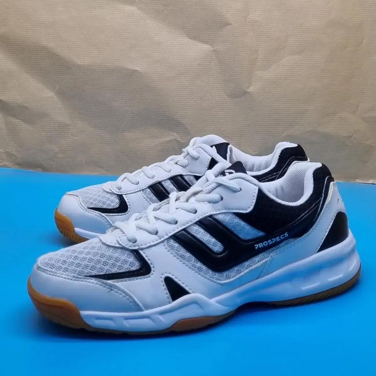 프로스펙스 여성 런닝화235