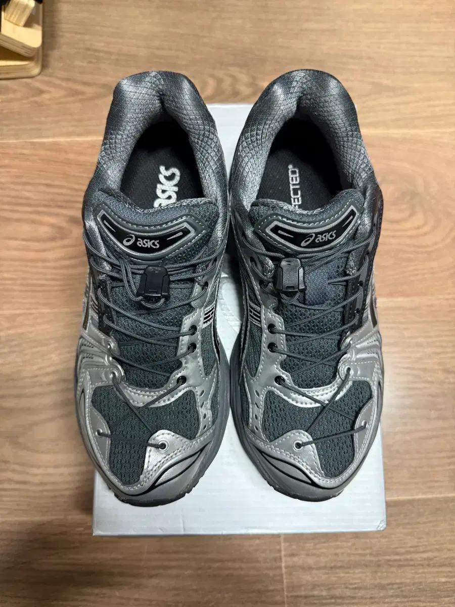 아식스 젤카야노 14 퓨어 실버