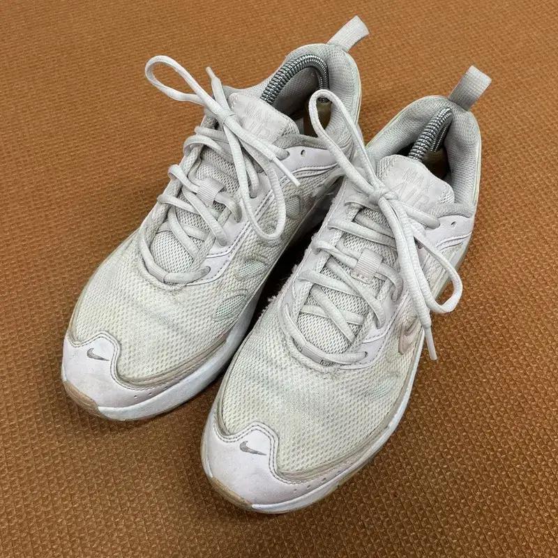 나이키 에어맥스 AP 스니커즈 운동화 250 G08075