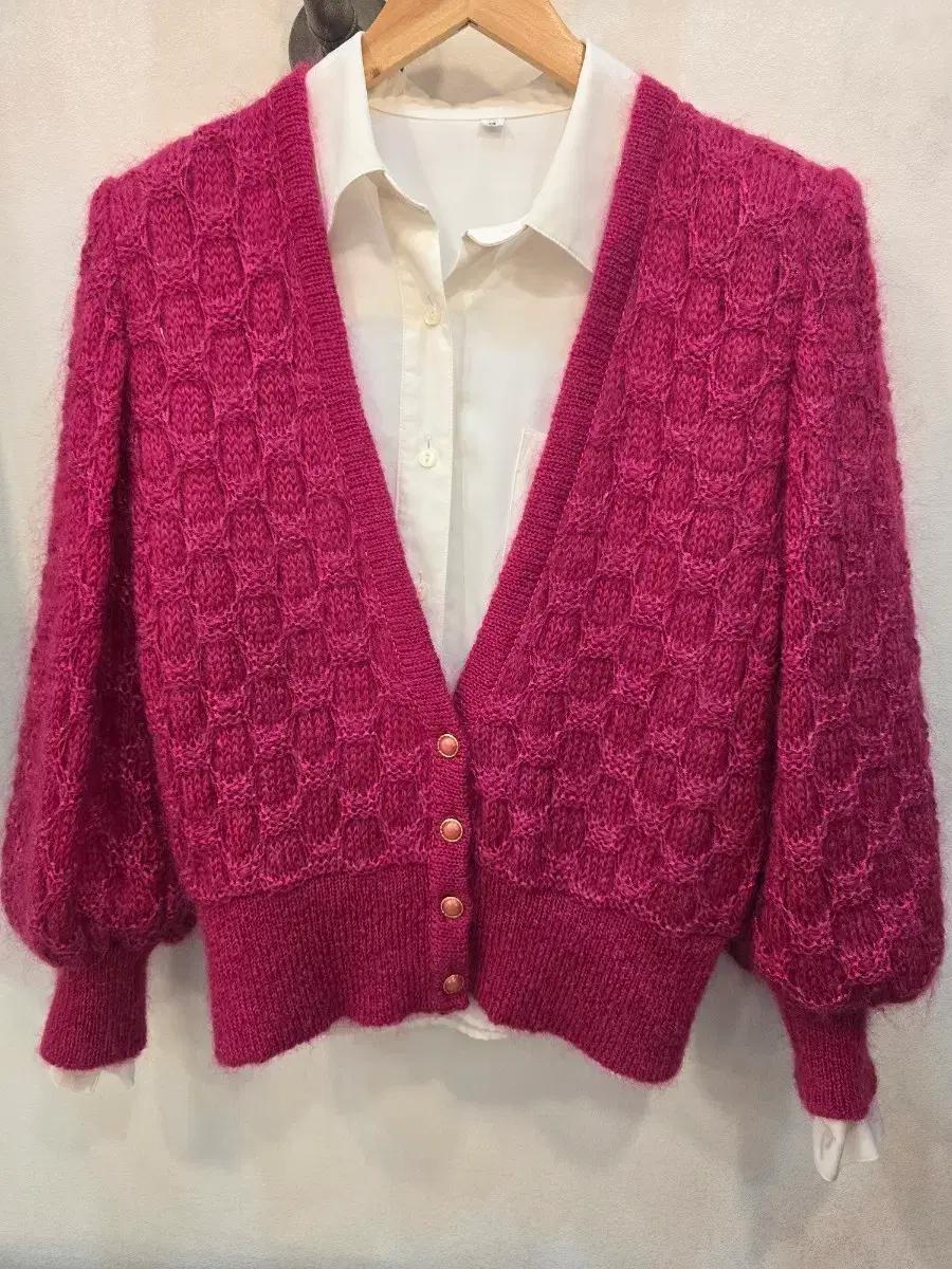 일본빈티지 핑크색 니트 가디건 퍼프소매