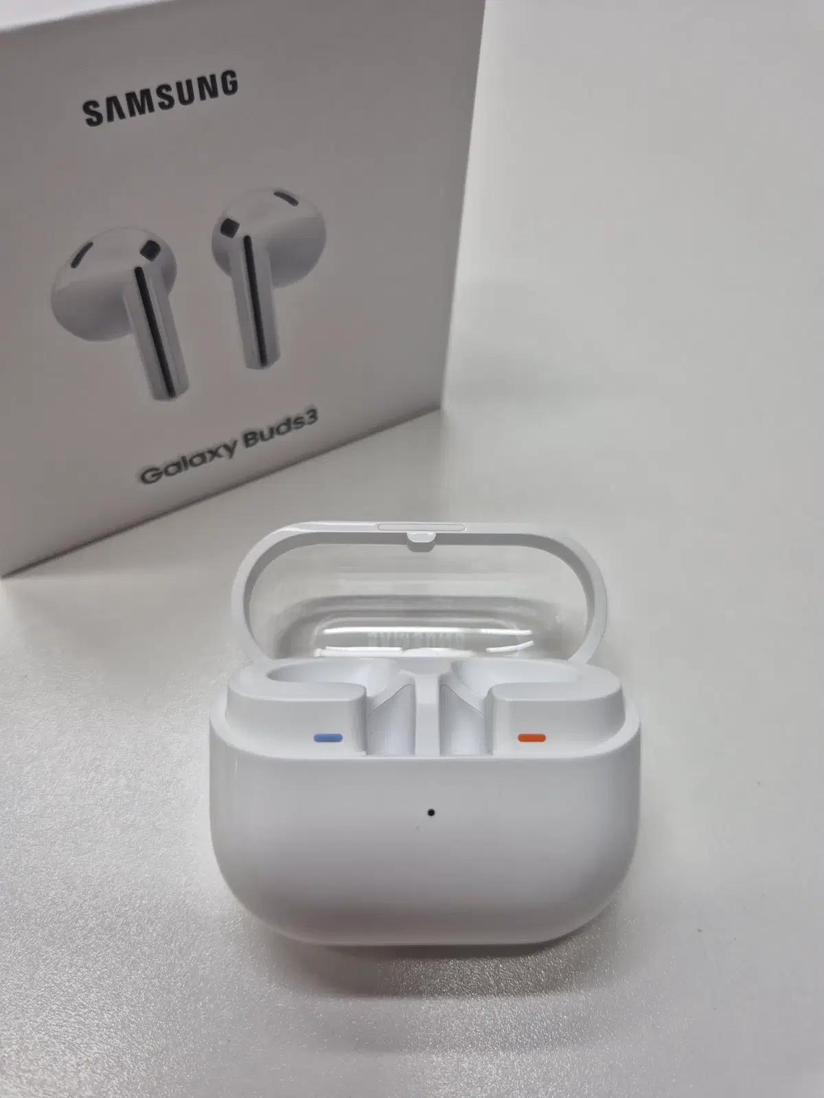 버즈3 화이트 본체(충전케이스) 단품/낱개/중고/삼성정품