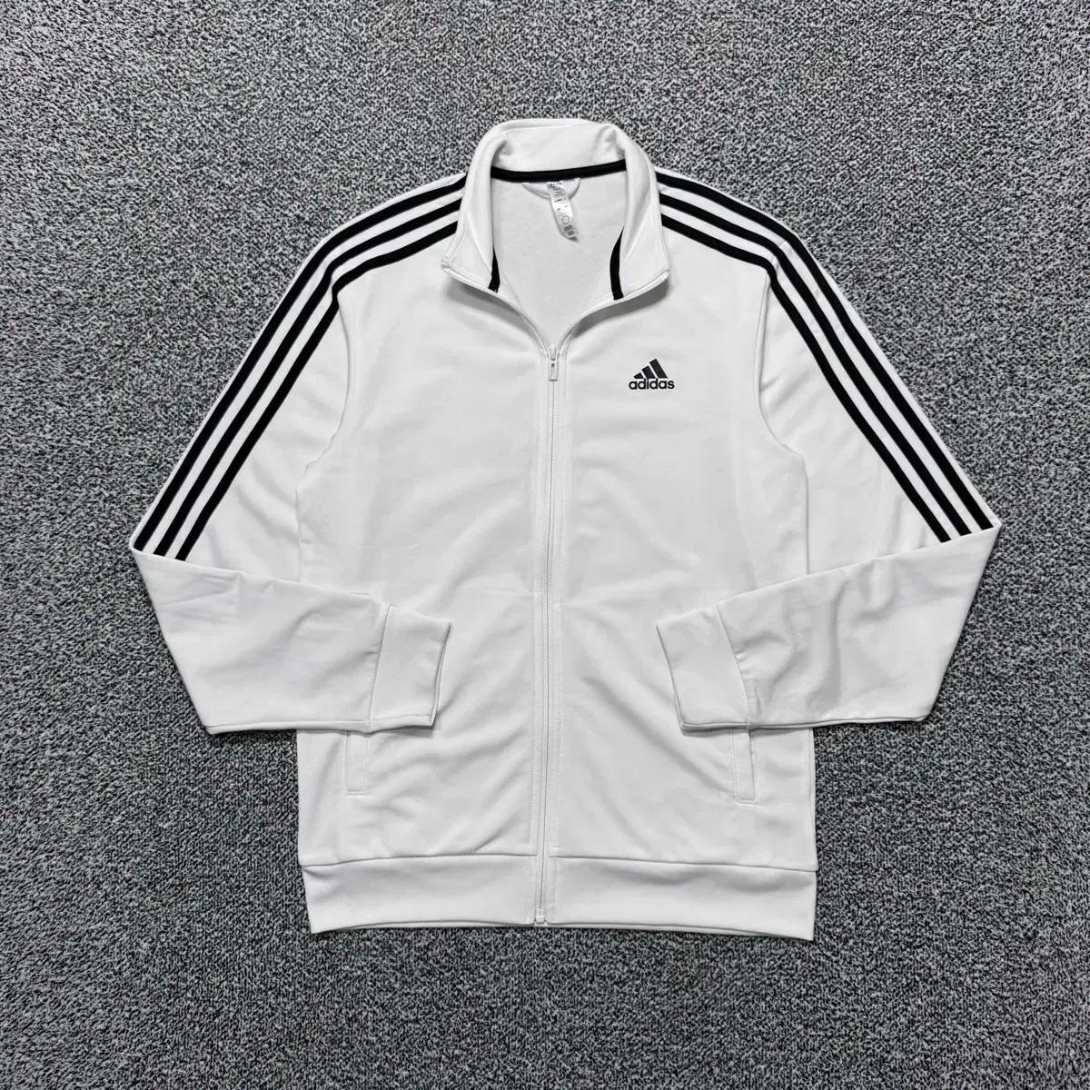 Name : 아디다스 시그니처로고 화이트컬러 사이드라인 져지 :)