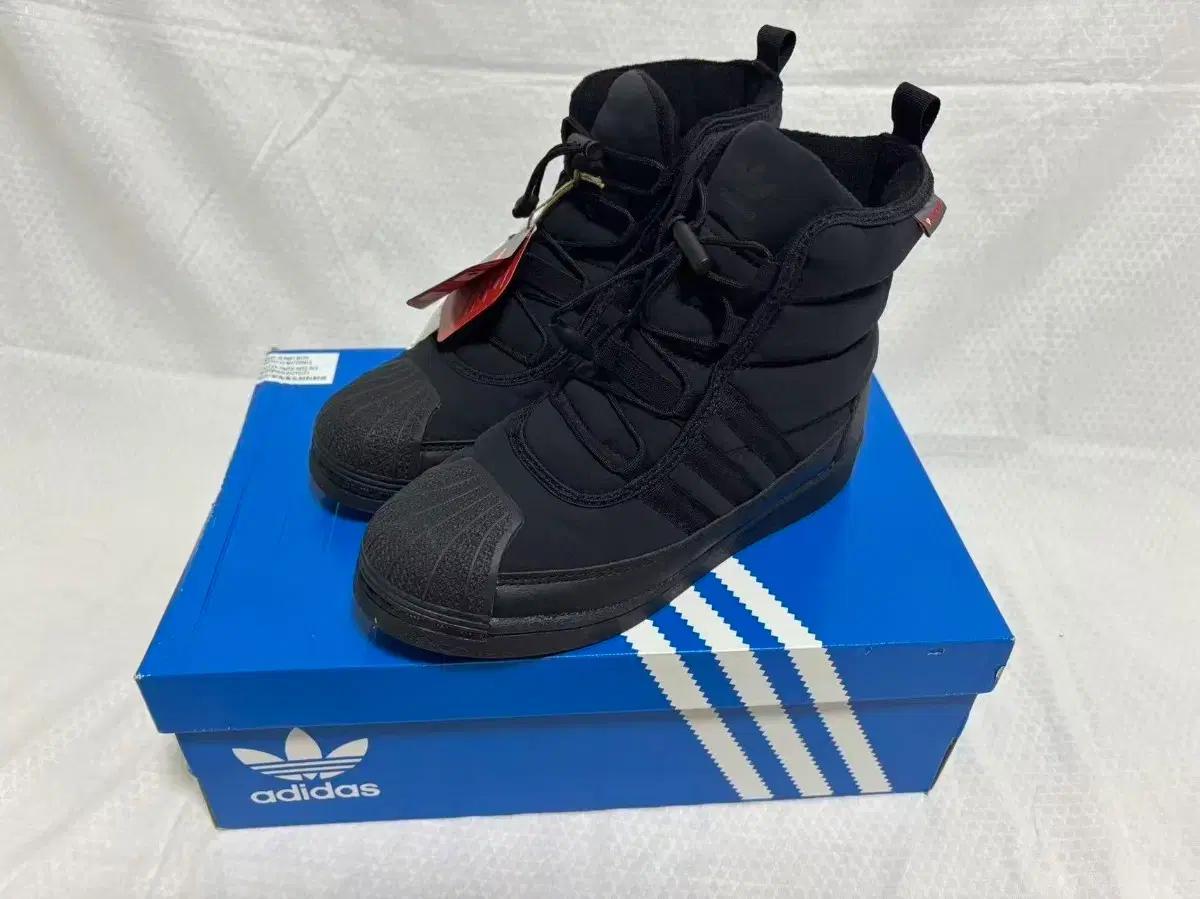 (새상품)아디다스 주니어 슈퍼스타 방한 부츠 블랙 225mm