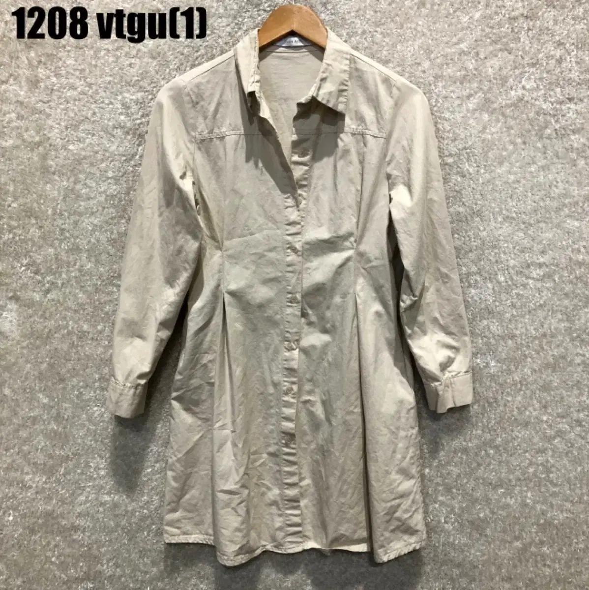 반에이크 베이지 셔츠형 롱 원피스 F