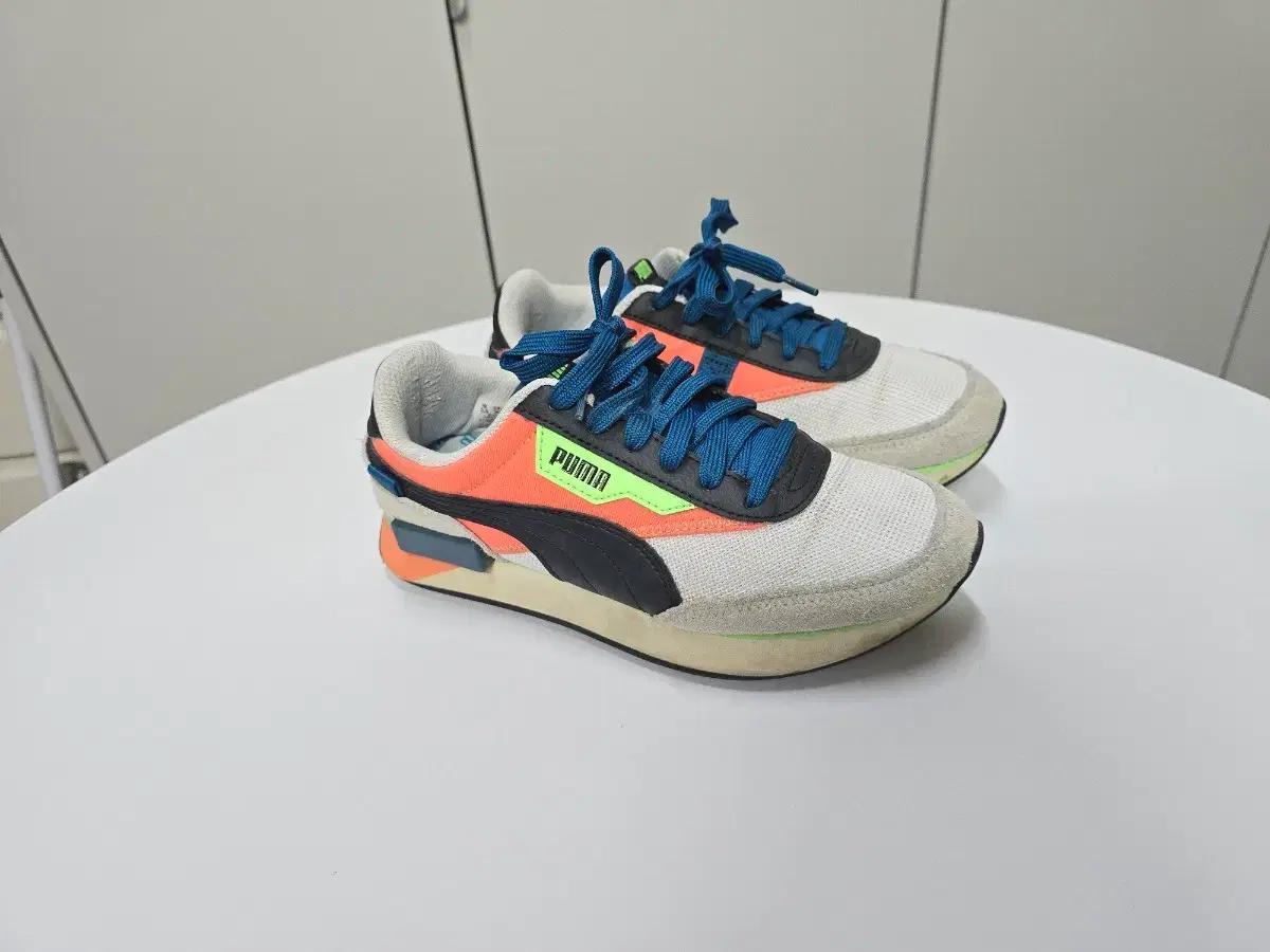 푸마 아동 운동화 225