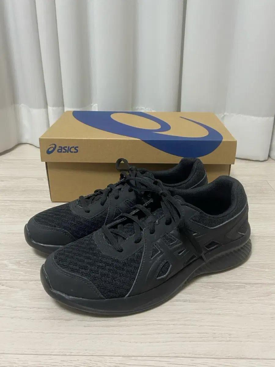 (새상품)아식스 운동화 스토머 255