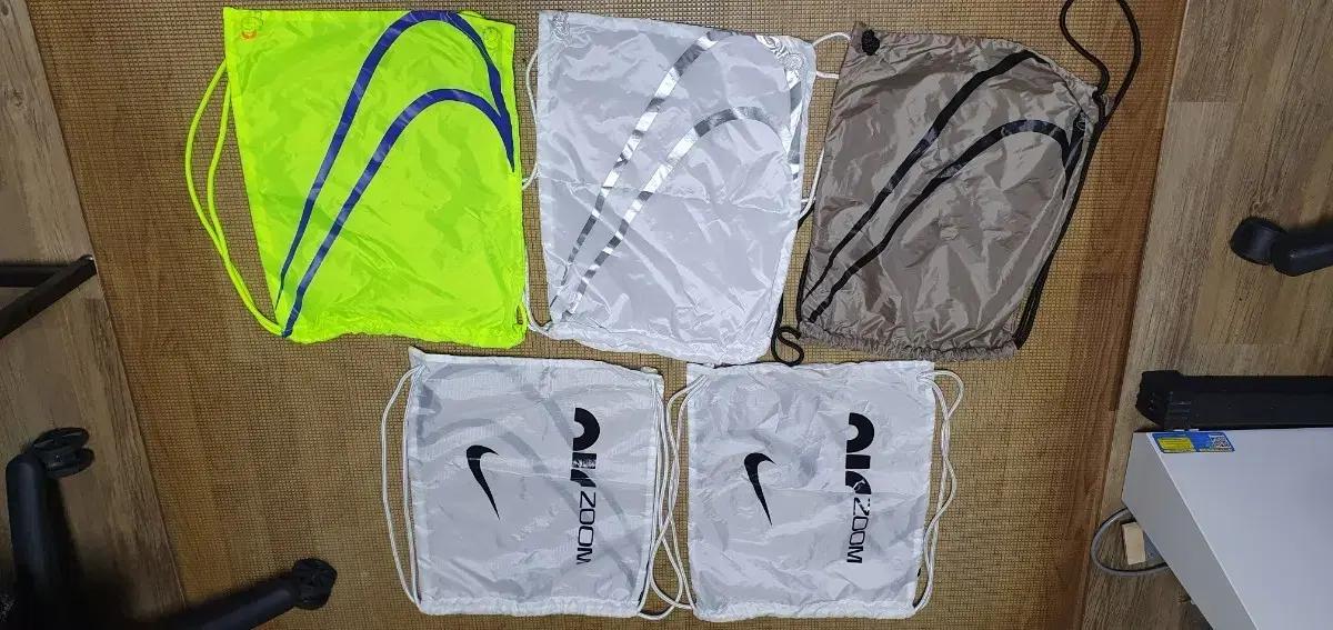 나이키 줌X 알파플라이 짐색, 신발가방