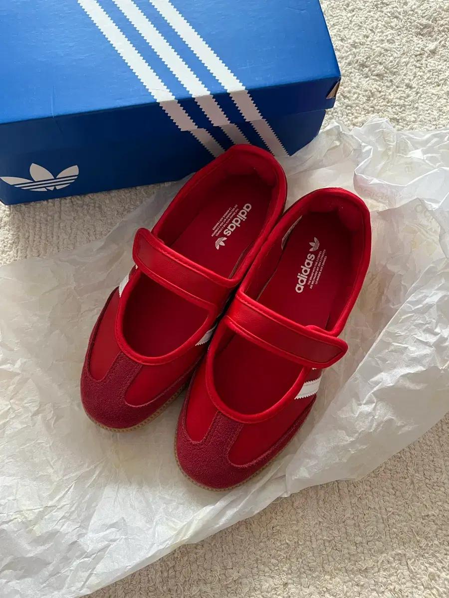 아디다스 삼바 메리제인 레드