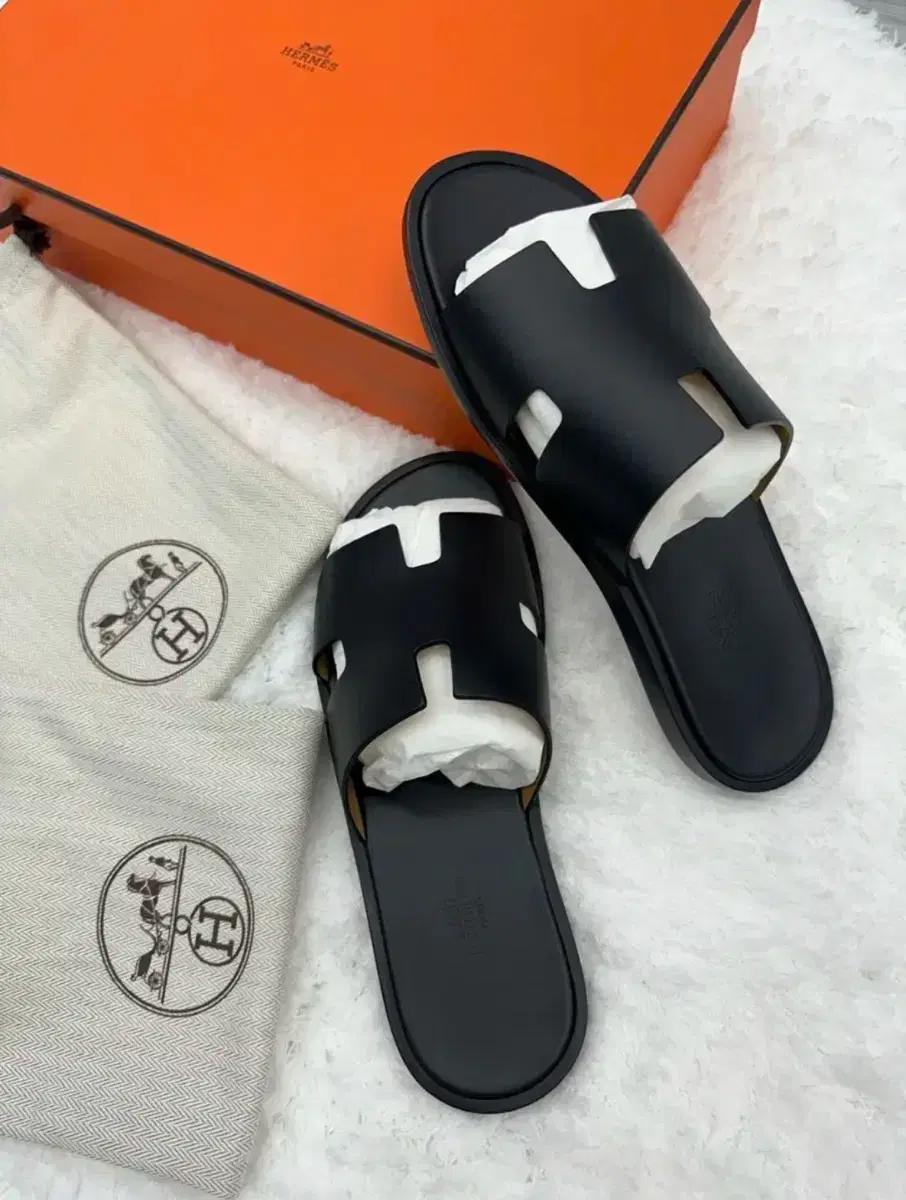 에르메스 이즈미르 남성 샌들 (41)