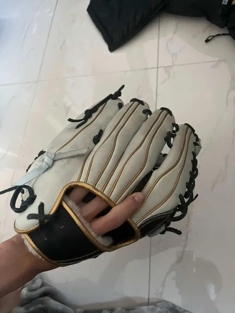 sps외야글러브 조수행모델 야구글러브 새상품급