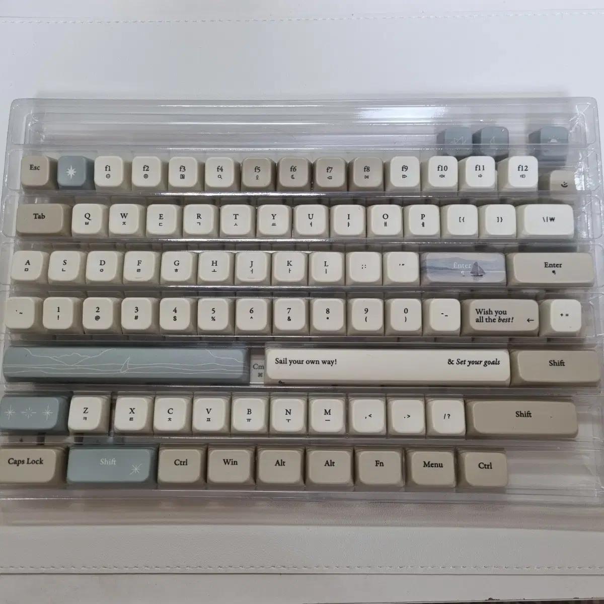 [페블온x세일러즈] 아날로그레터 키캡 (141key)