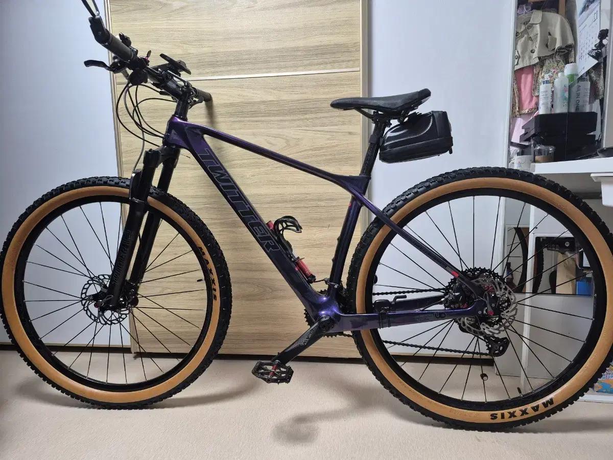 Twitter풀카본프로덱터 시마노XT M8100. 29인치 MTB 자전거