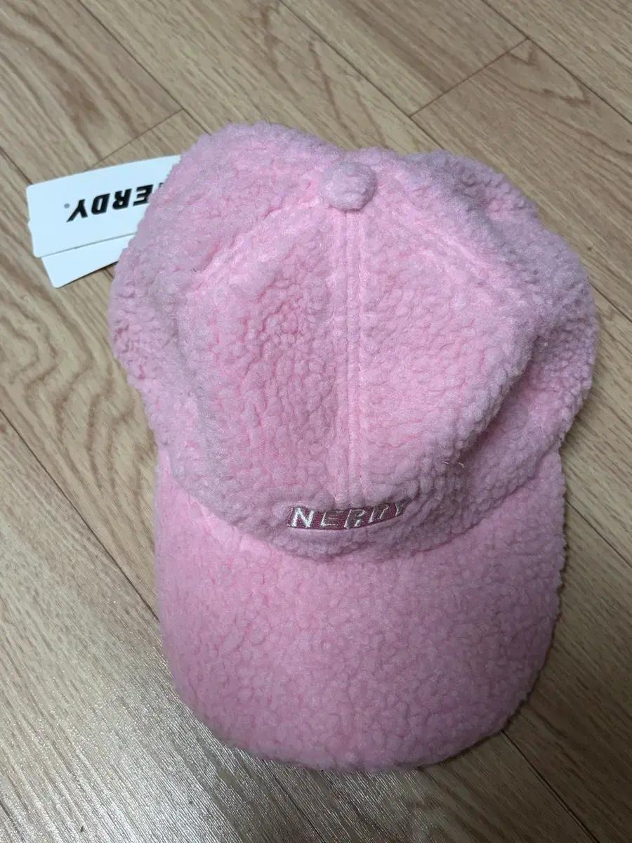 널디 플리스 볼캡 핑크 새상품