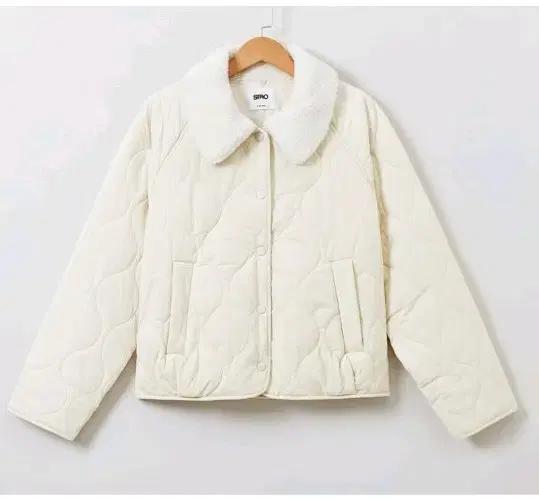 스파오 아이보리 퀼팅  카라 자켓