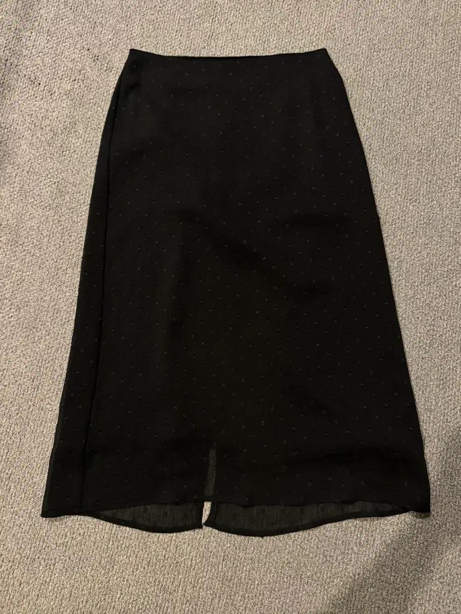 반원 아틀리에 P3222 도트 시폰 스커트_Black